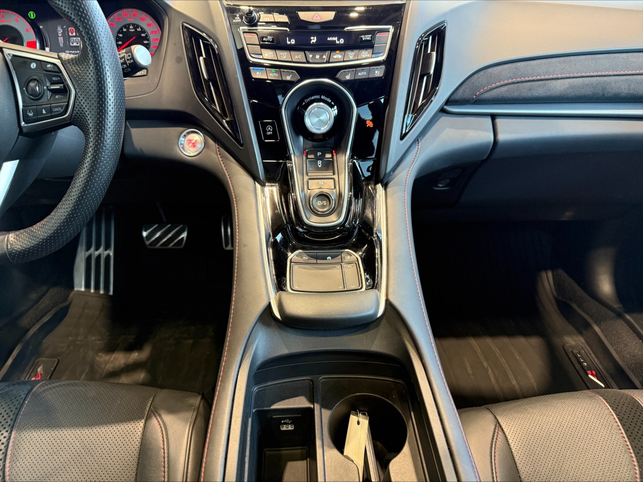 2023 Acura RDX - Image 13