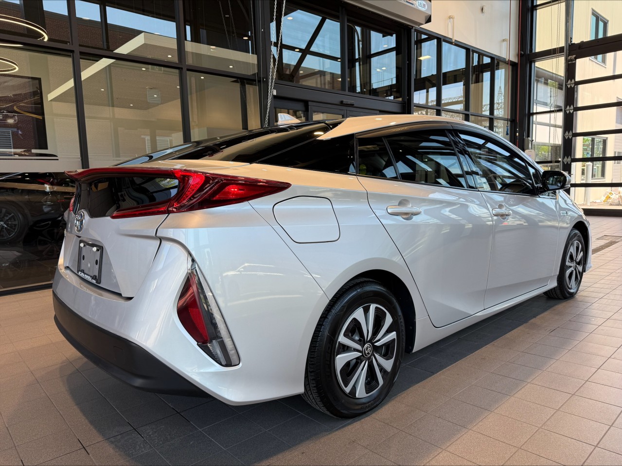 2019 Toyota Prius Prime - Image 6