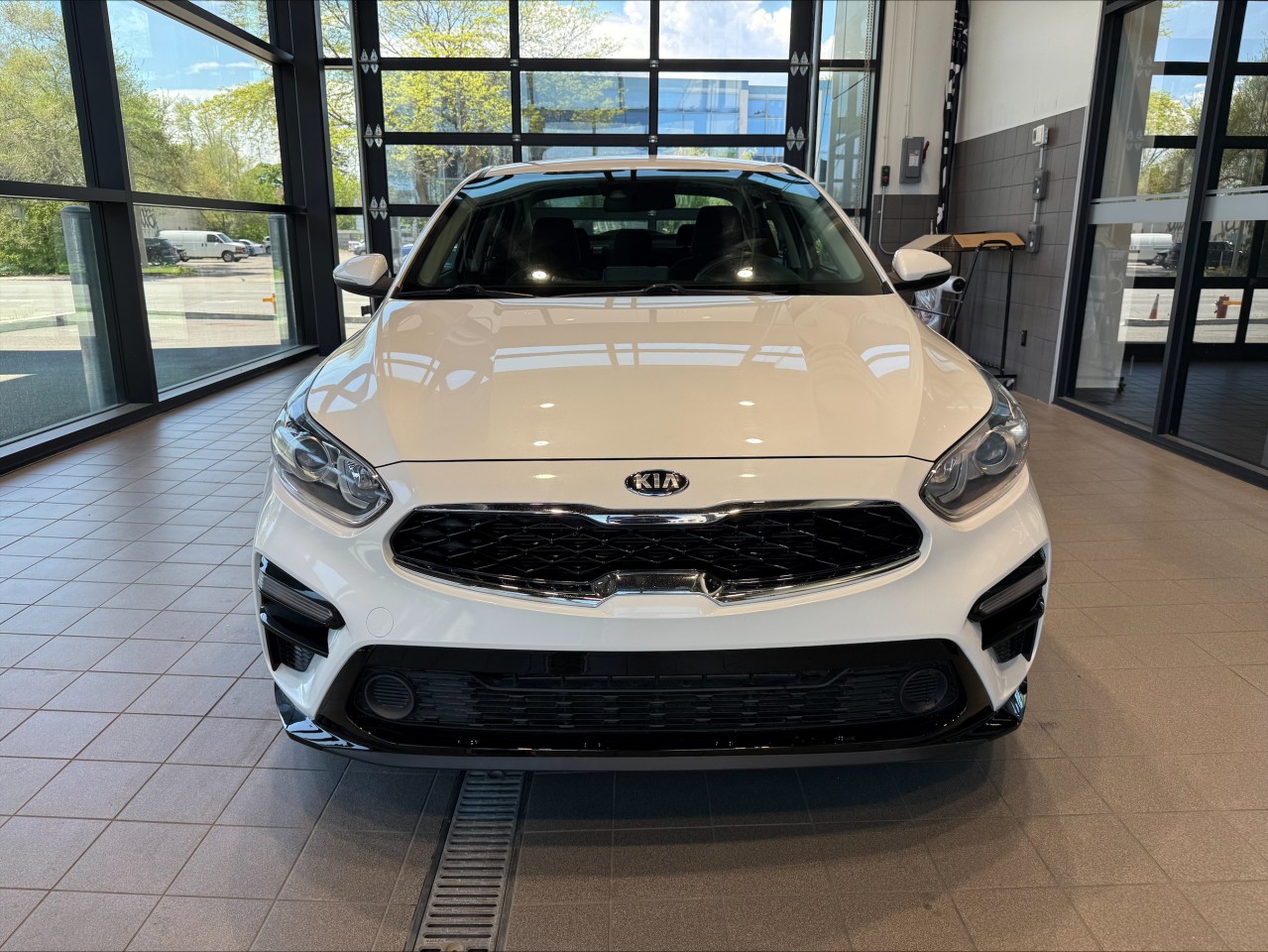 2020 Kia Forte - Image 2