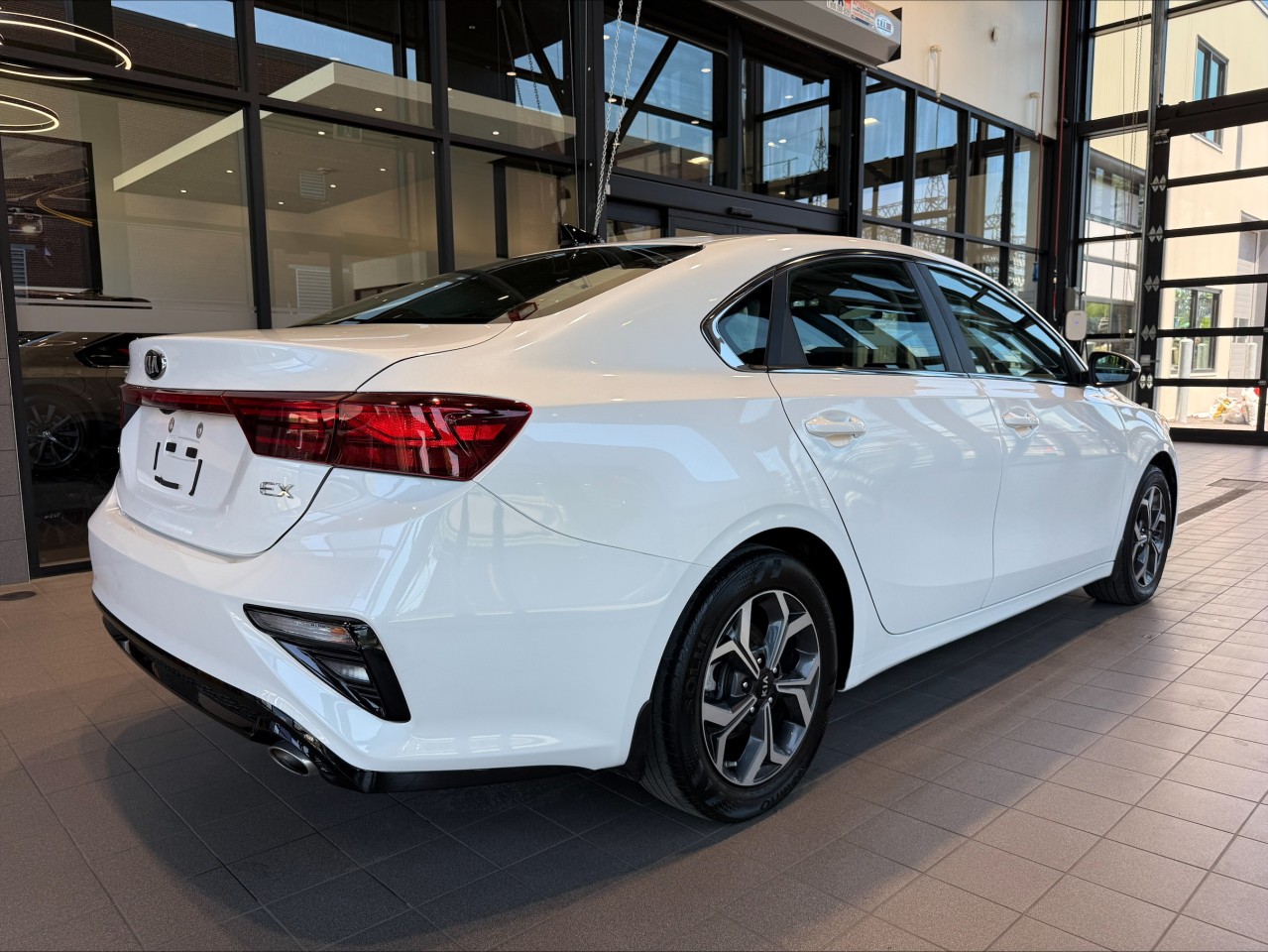 2020 Kia Forte - Image 6