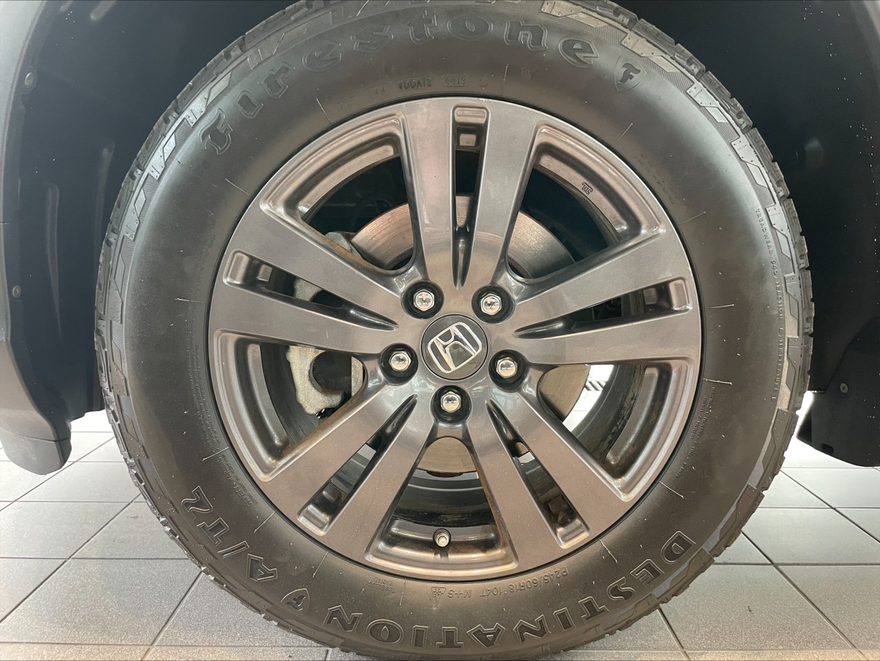 2017 Honda Ridgeline - Image 7