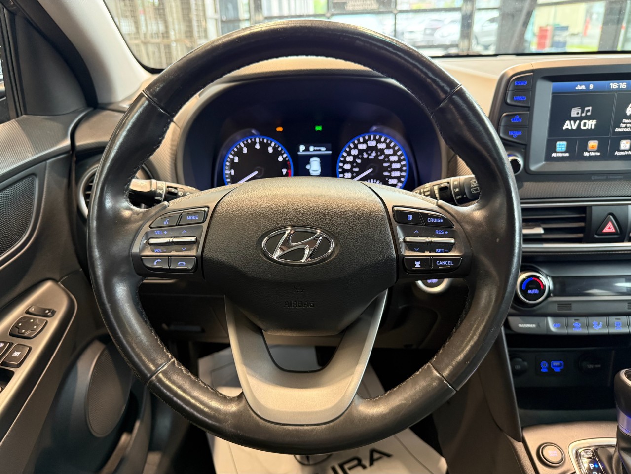 2020 Hyundai Kona - Image 14