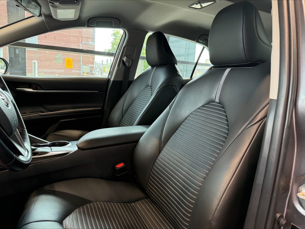 2019 Toyota Camry - Image 9