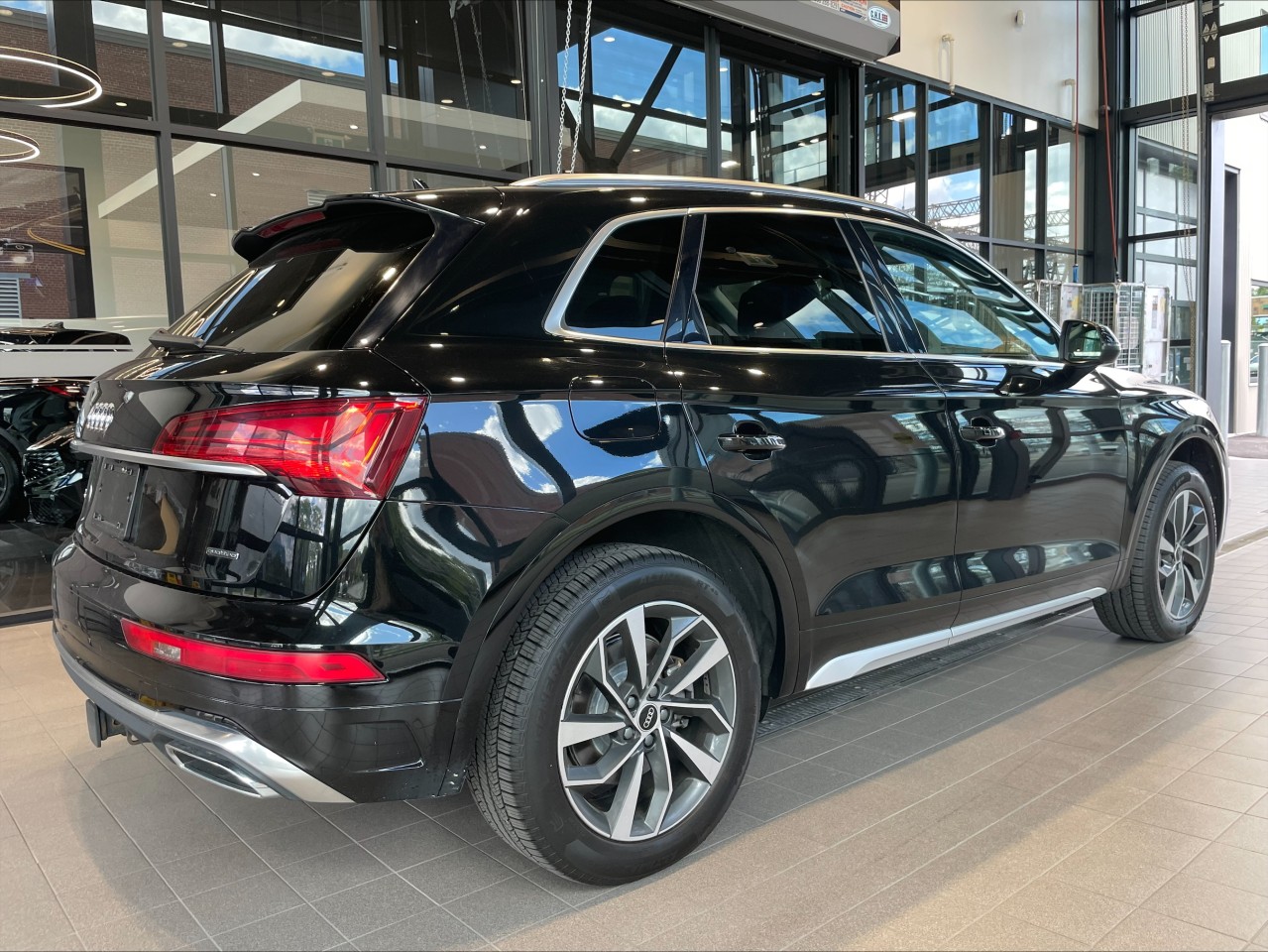 2021 Audi Q5 - Image 6