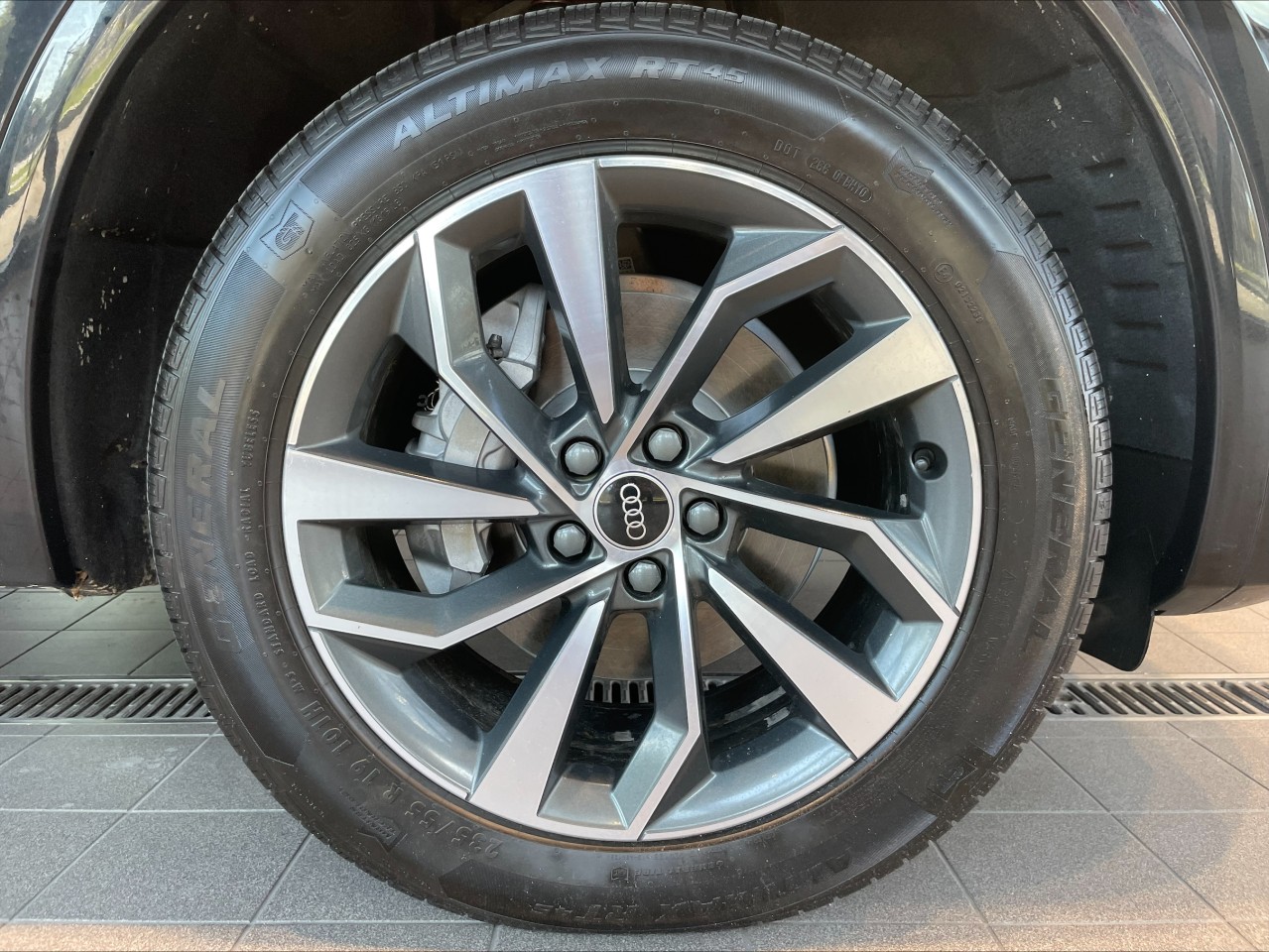 2021 Audi Q5 - Image 7