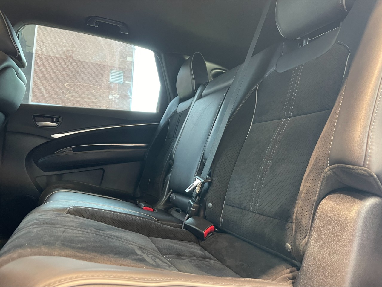 2019 Acura MDX - Image 9