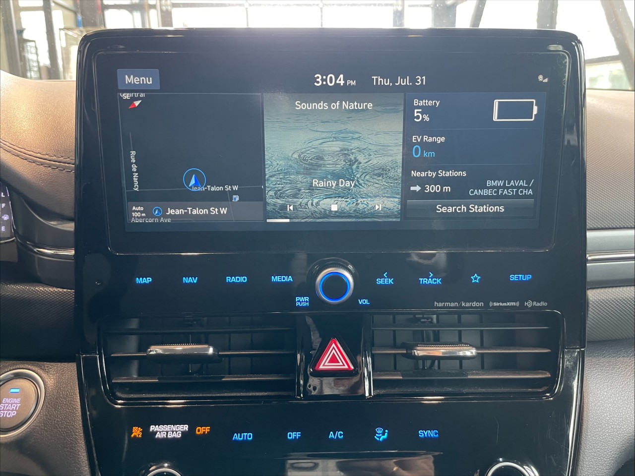 2020 Hyundai Ioniq - Image 11