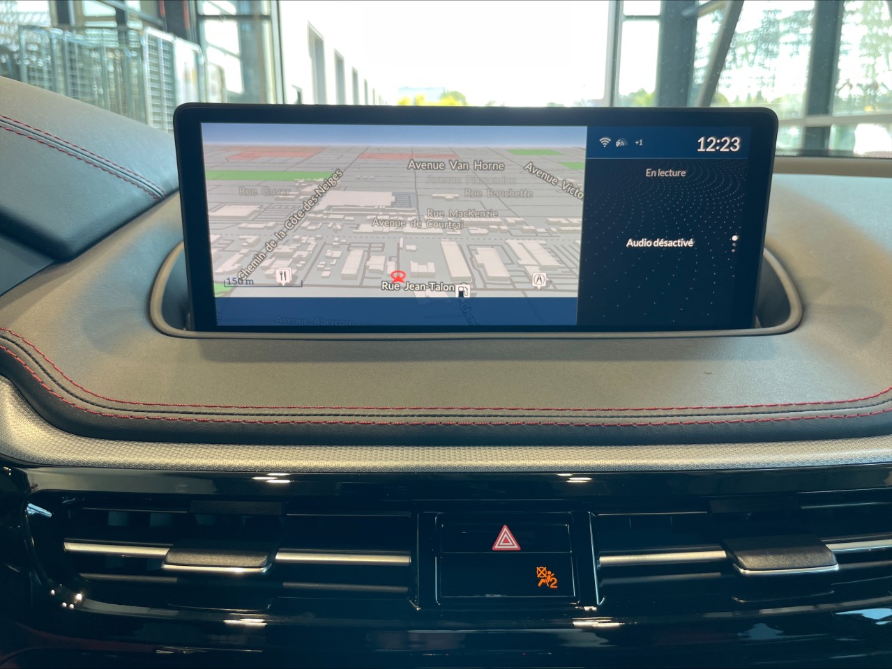 2024 Acura MDX - Image 12