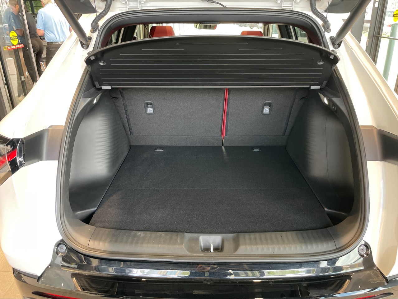 2025 Acura ADX - Image 4