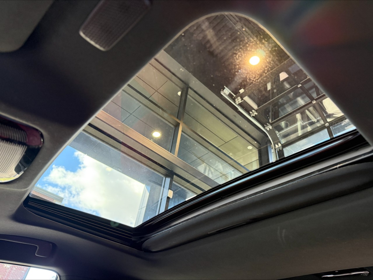 2022 Lexus NX350 - Image 20