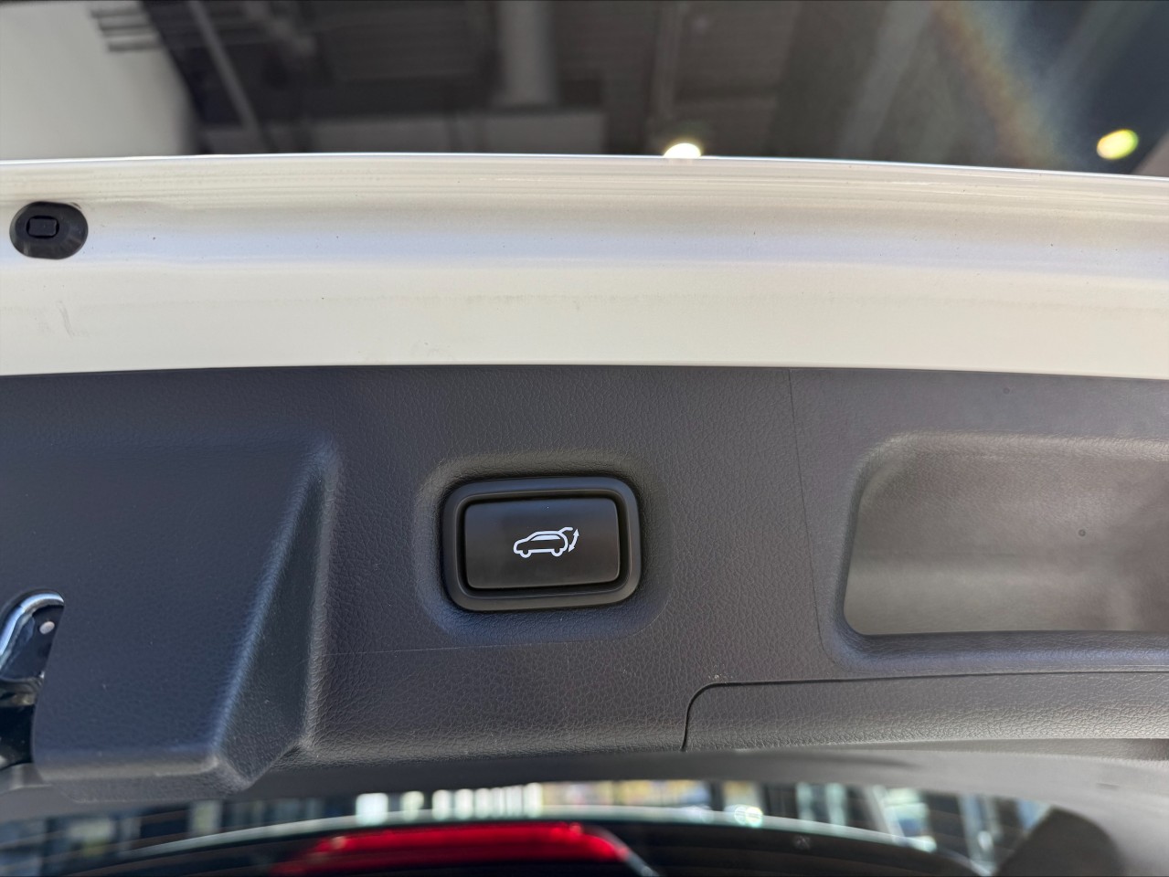 2022 Hyundai Santa Fe - Image 23