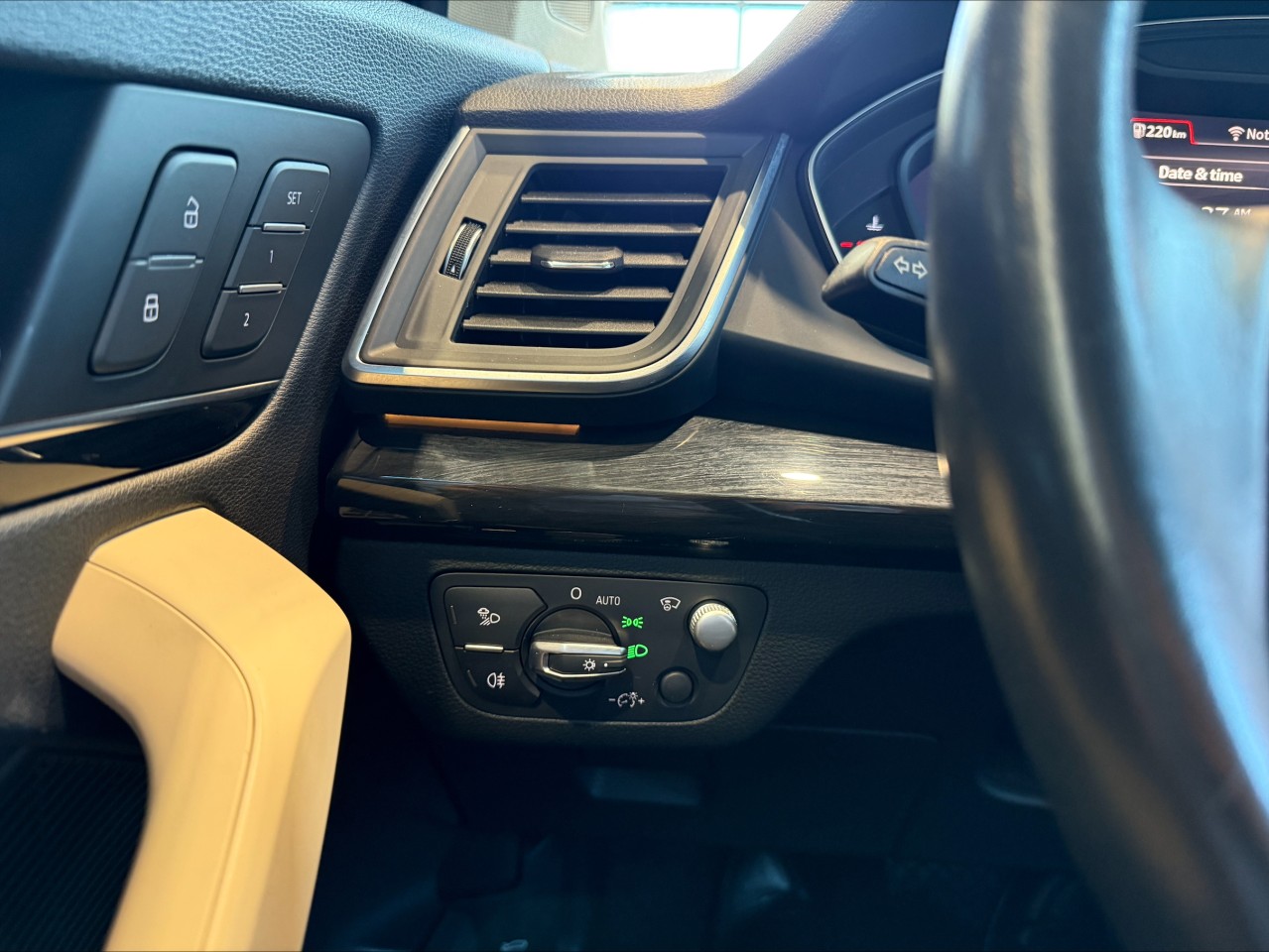 2019 Audi Q5 - Image 17