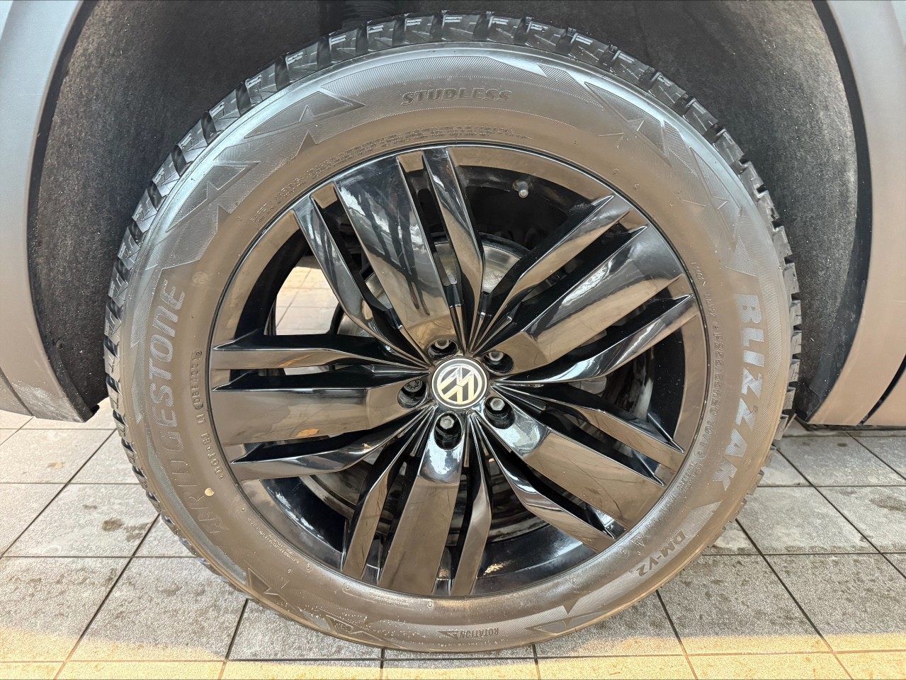 2018 Volkswagen Atlas - Image 8