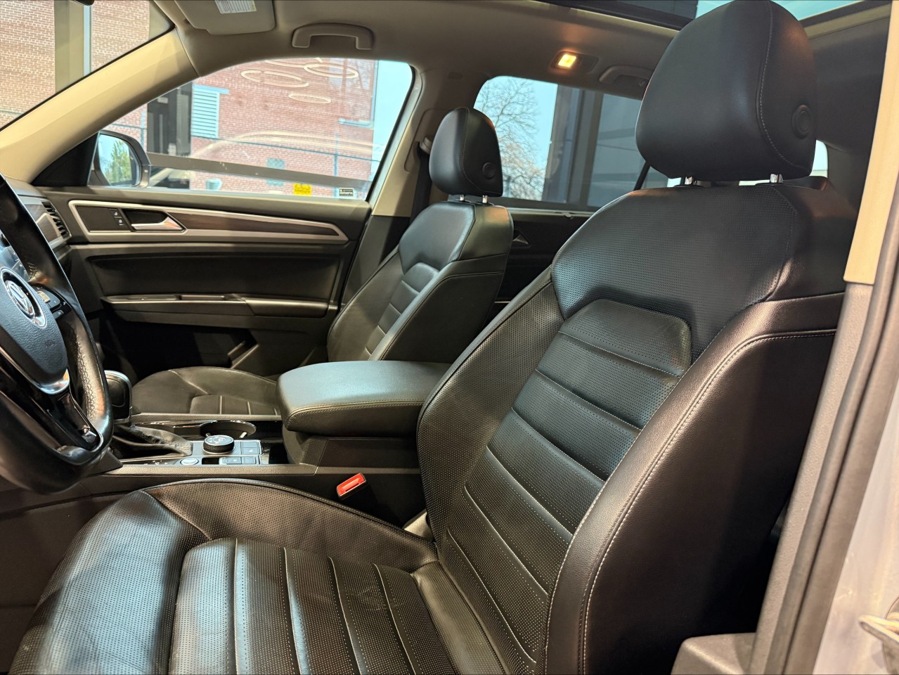 2018 Volkswagen Atlas - Image 9