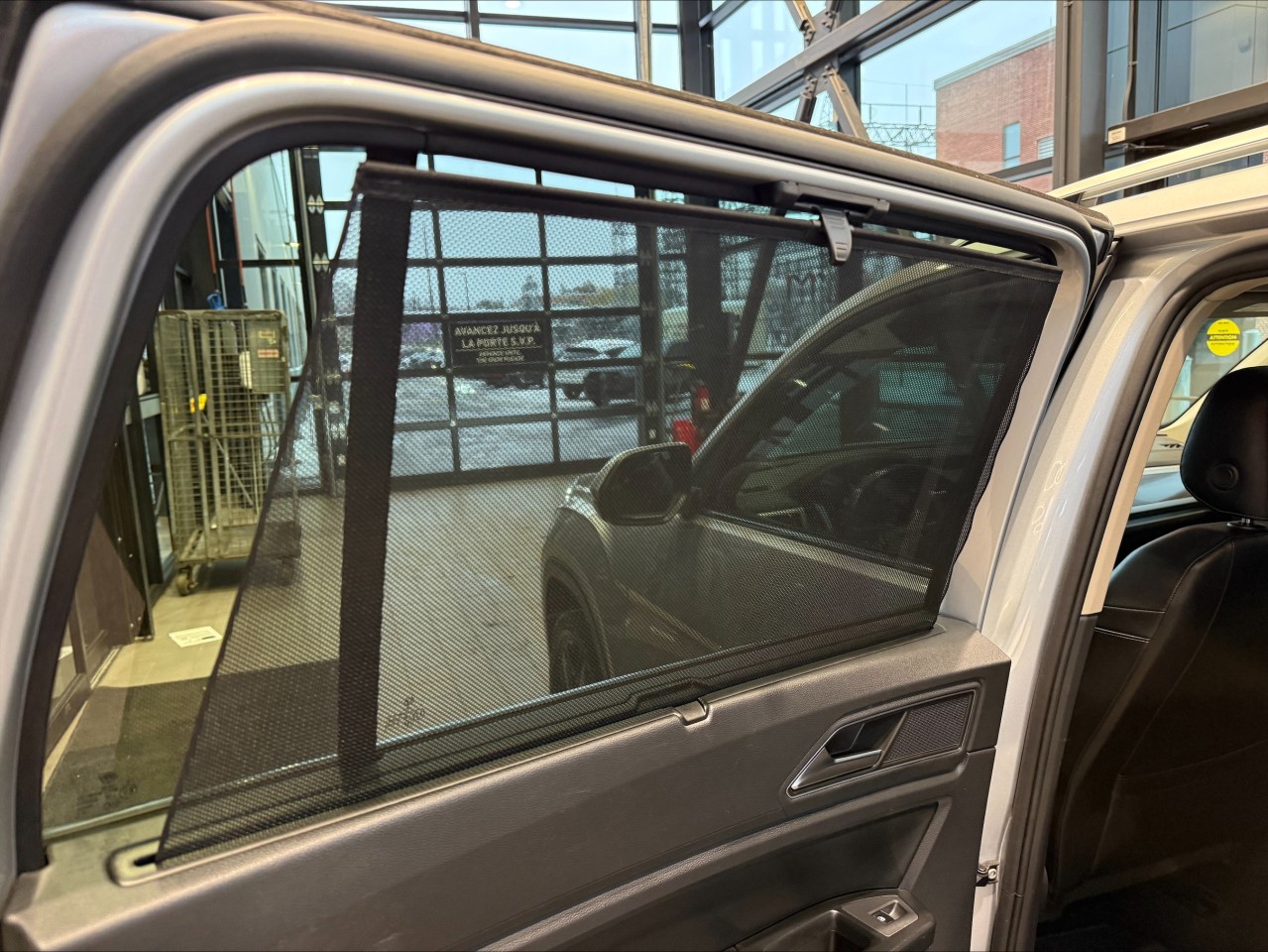 2018 Volkswagen Atlas - Image 19