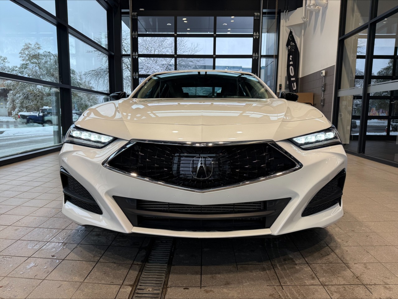 2021 Acura TLX - Image 2