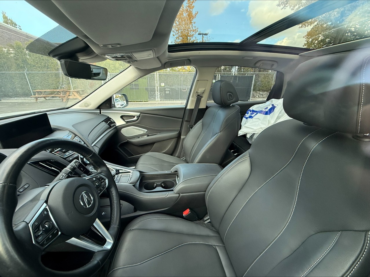 2022 Acura RDX - Image 2