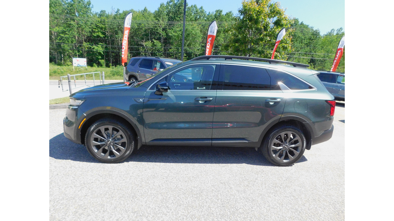 2021 Kia Sorento - Image 3