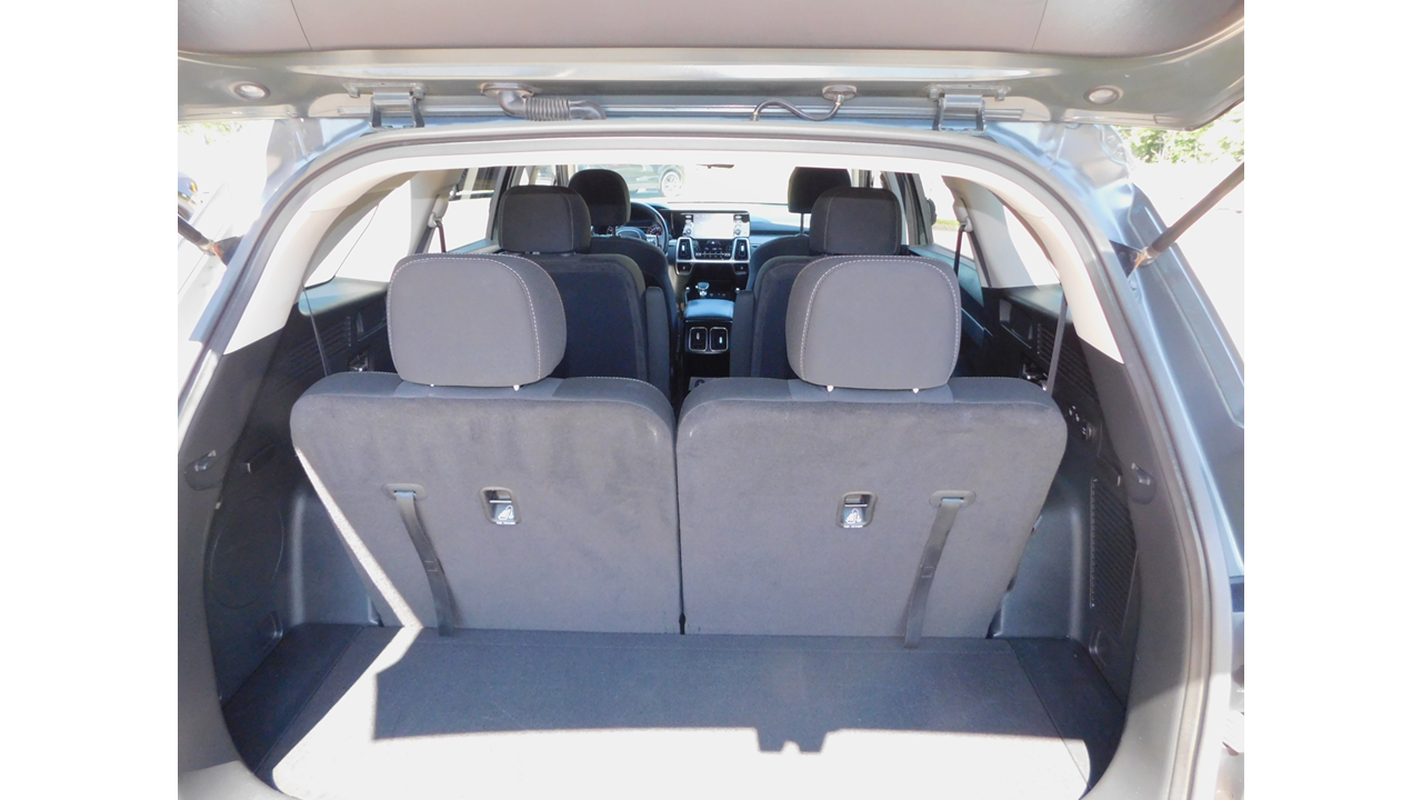 2021 Kia Sorento - Image 11