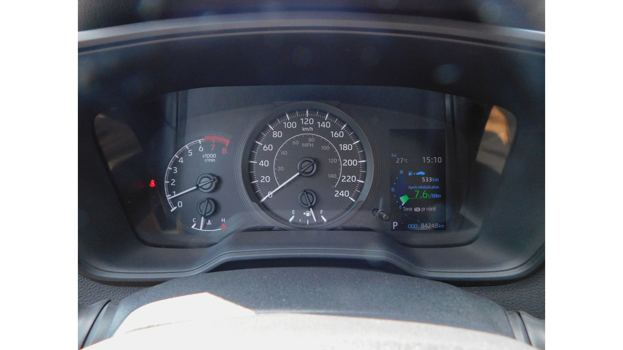 2020 Toyota Corolla - Image 21