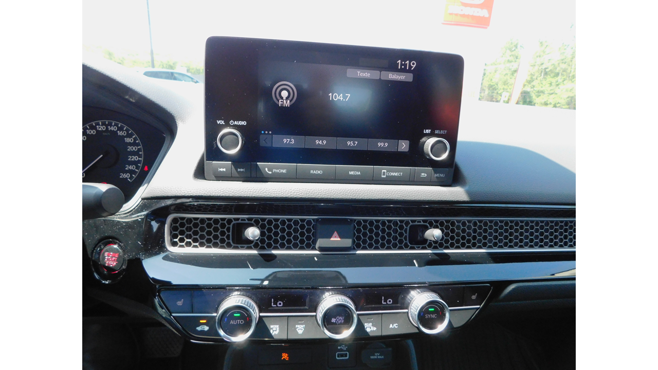 2024 Honda Civic - Image 21