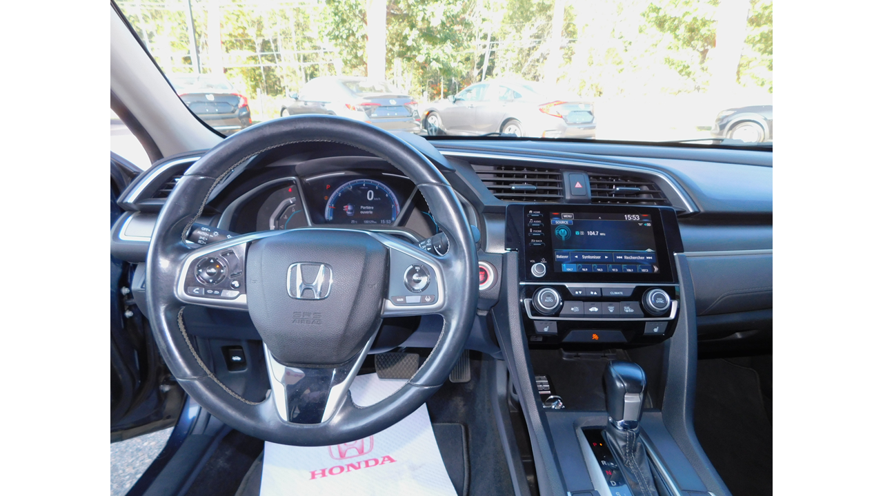 2019 Honda Civic - Image 17