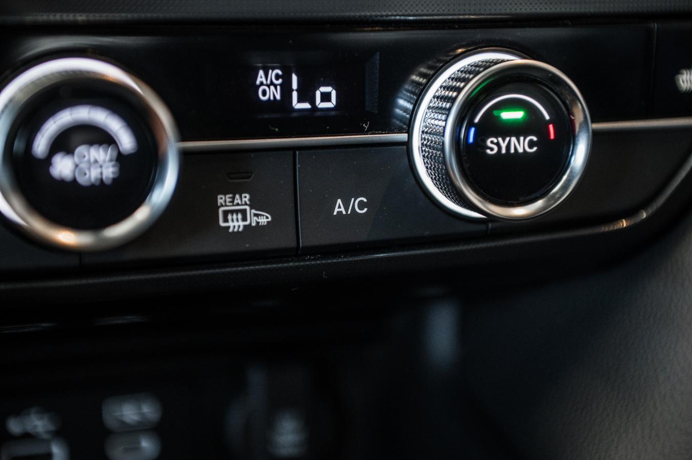 2025 Acura Integra - Image 23