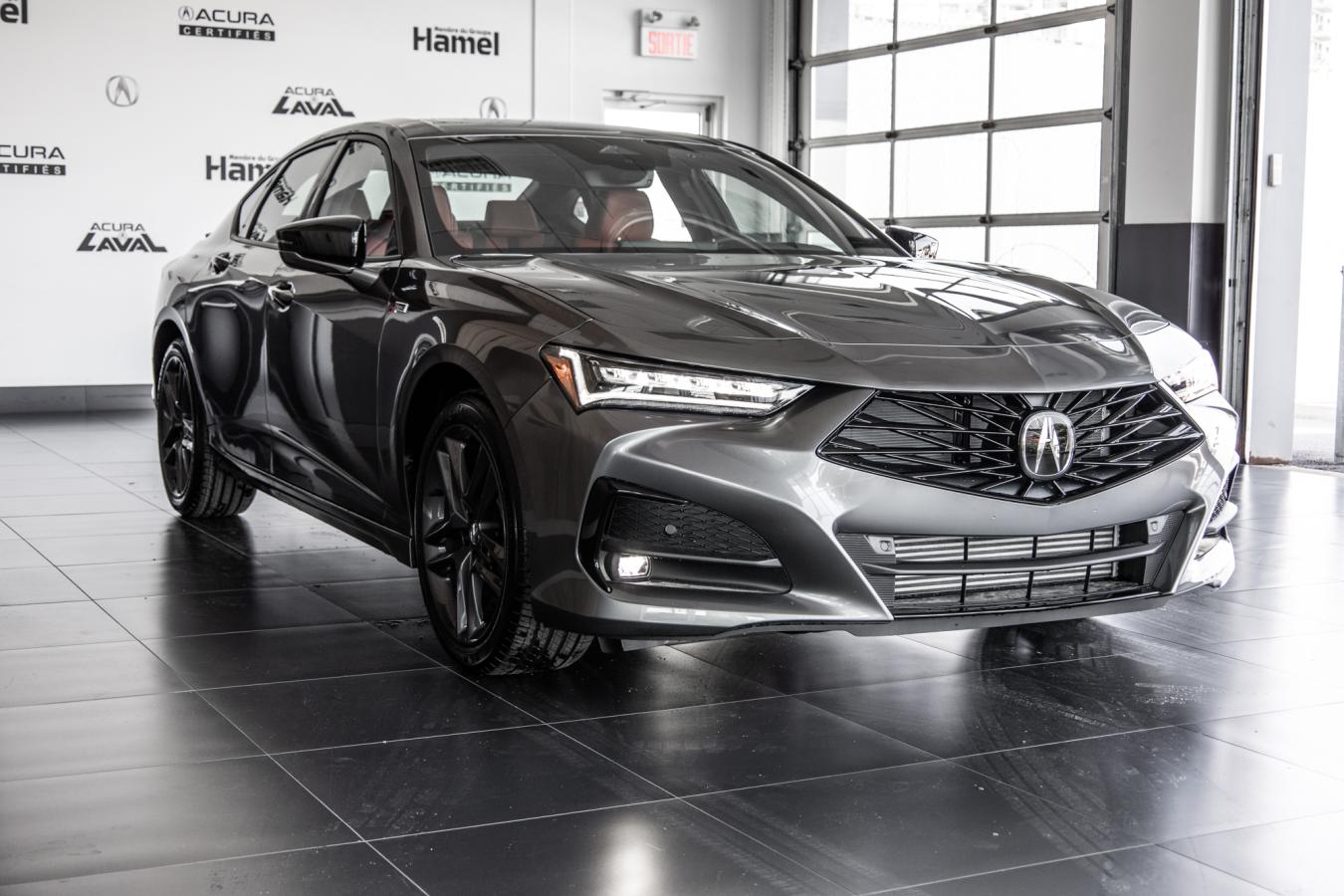 2025 Acura TLX - Image 3