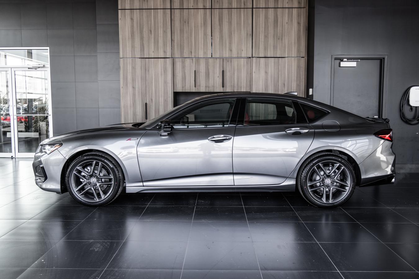 2025 Acura TLX - Image 6