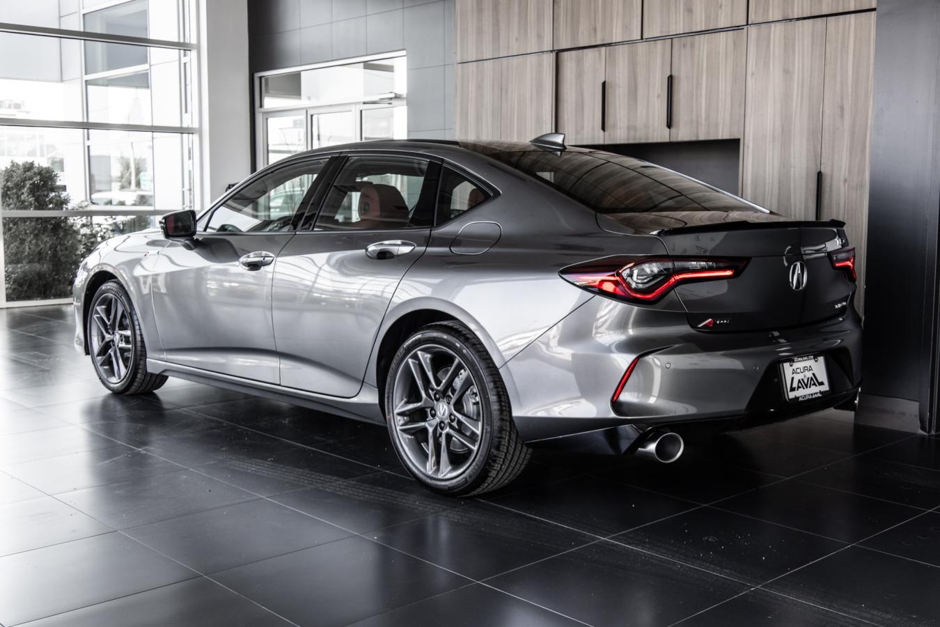 2025 Acura TLX - Image 7