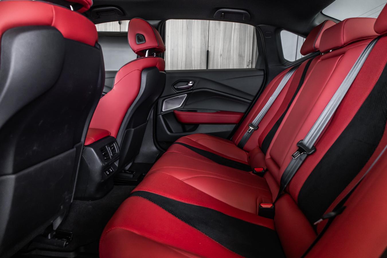 2025 Acura TLX - Image 32