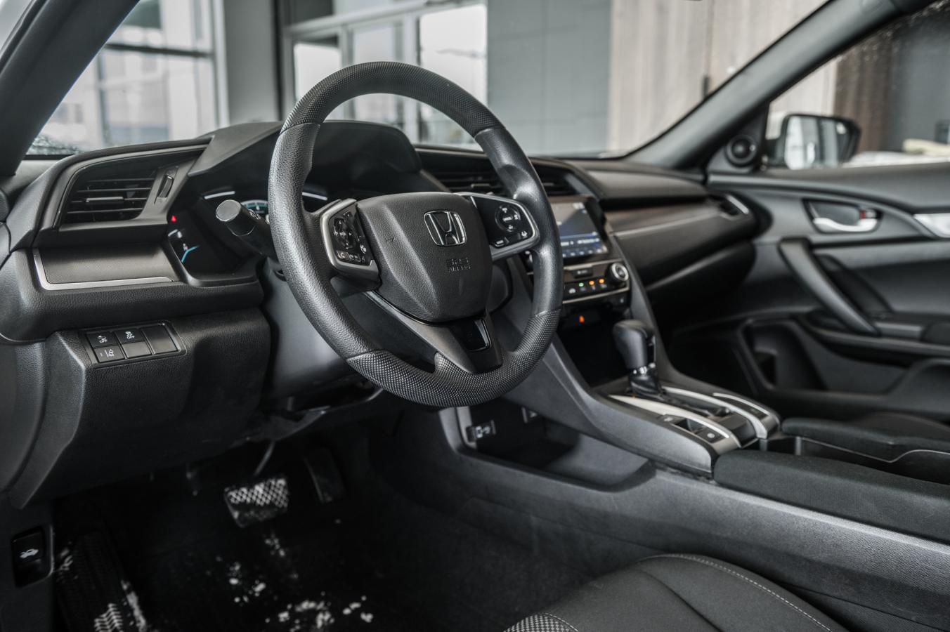 2019 Honda Civic - Image 13