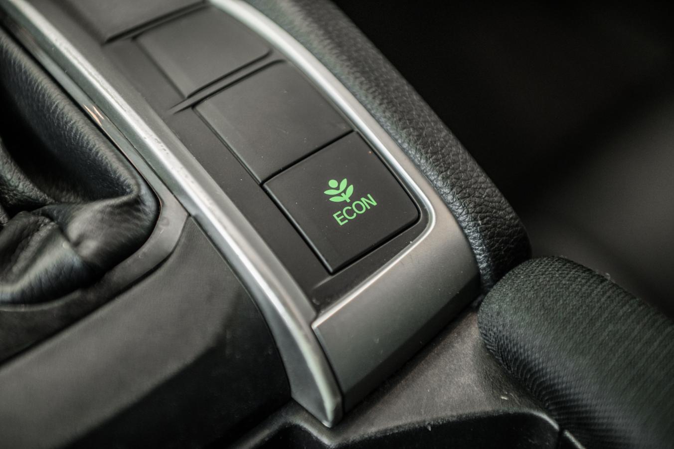 2019 Honda Civic - Image 22