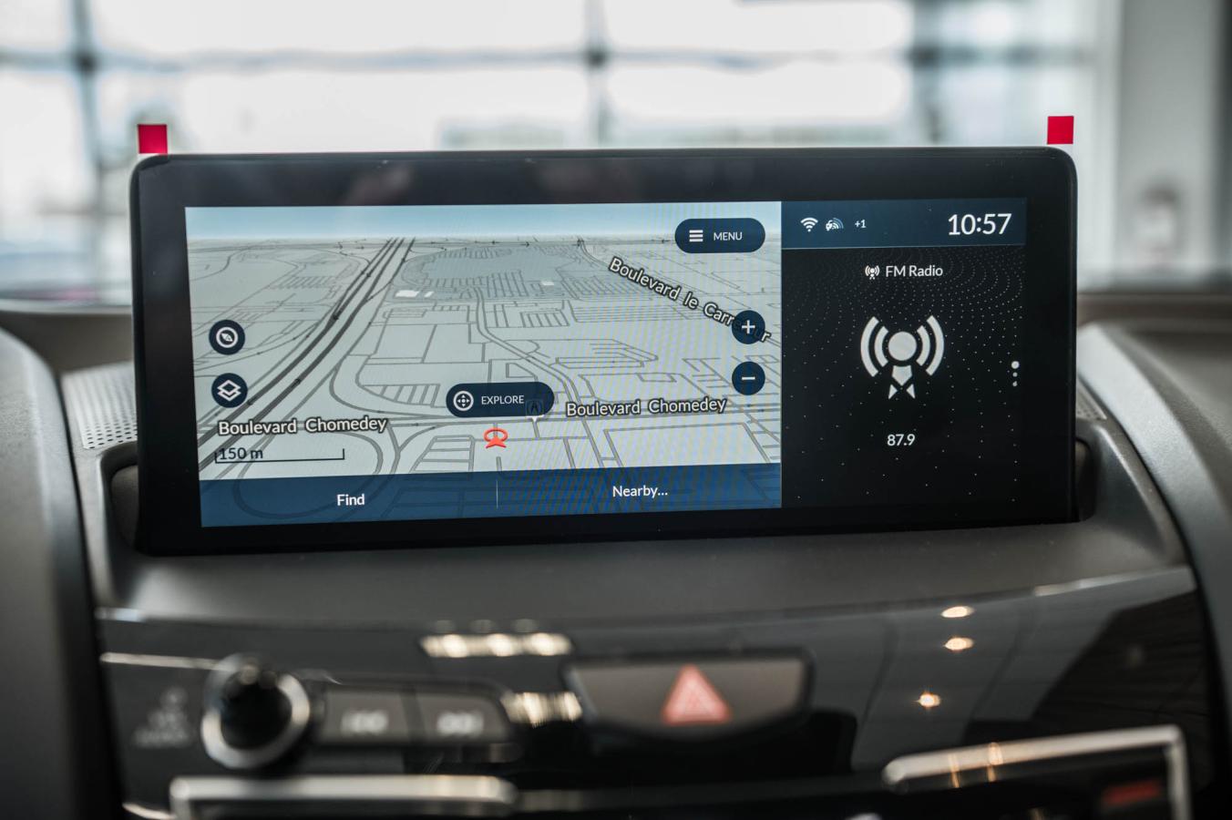 2025 Acura RDX - Image 21