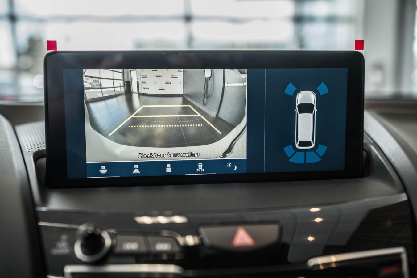 2025 Acura RDX - Image 22