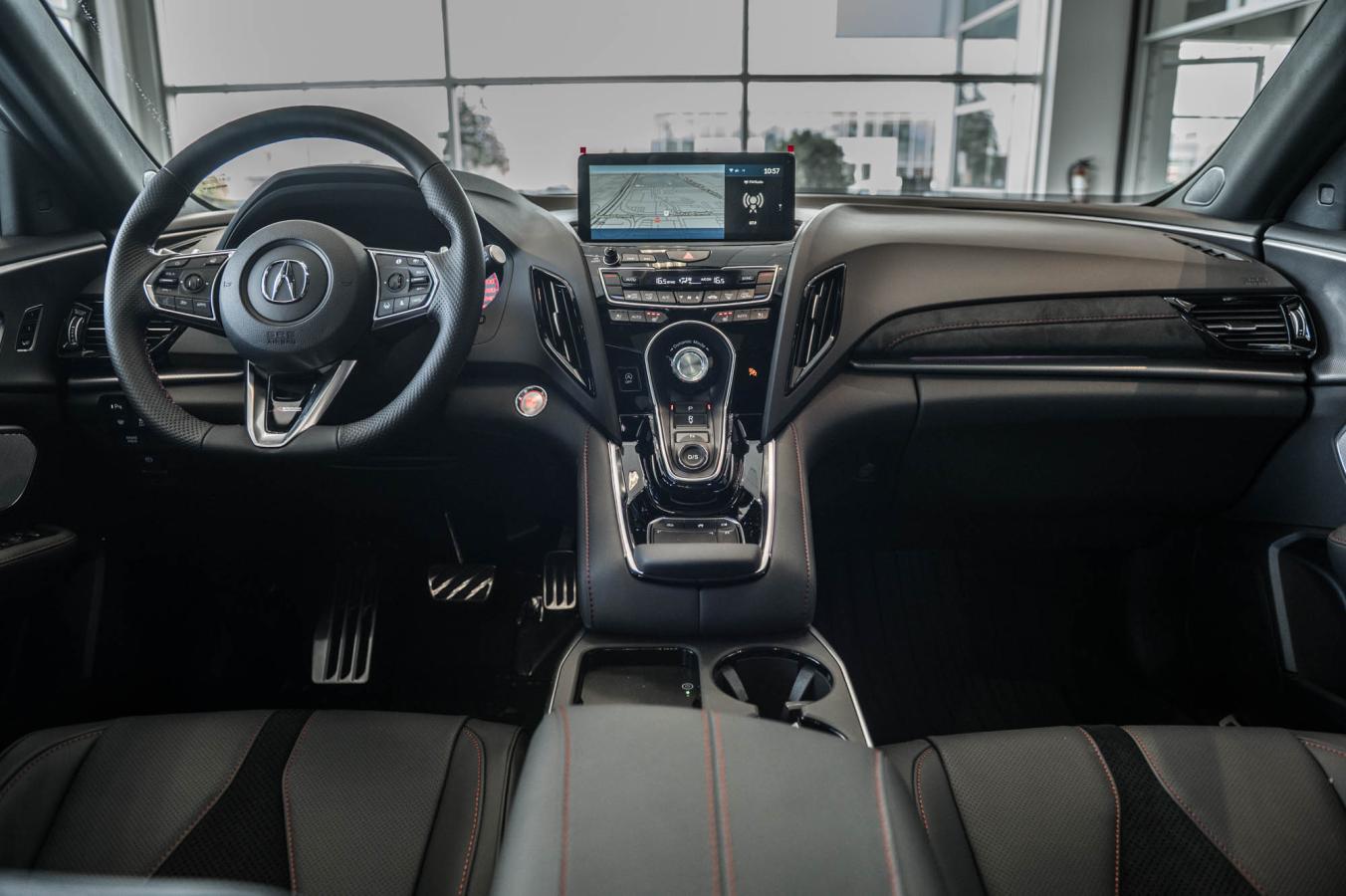 2025 Acura RDX - Image 30