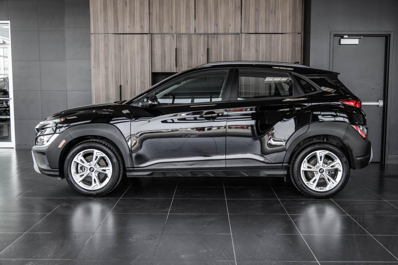 2023 Hyundai Kona - Image 6