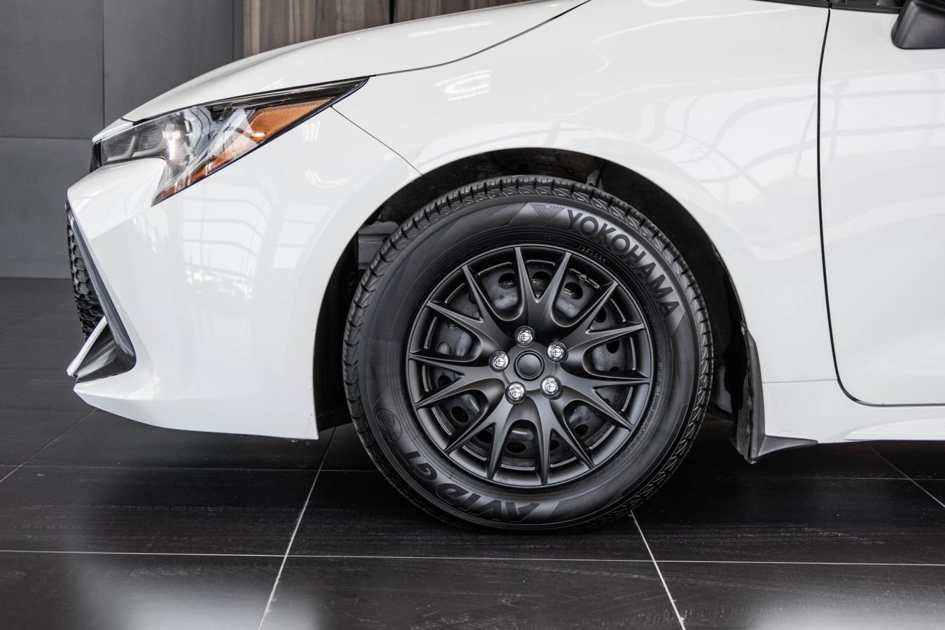 2022 Toyota Corolla - Image 5