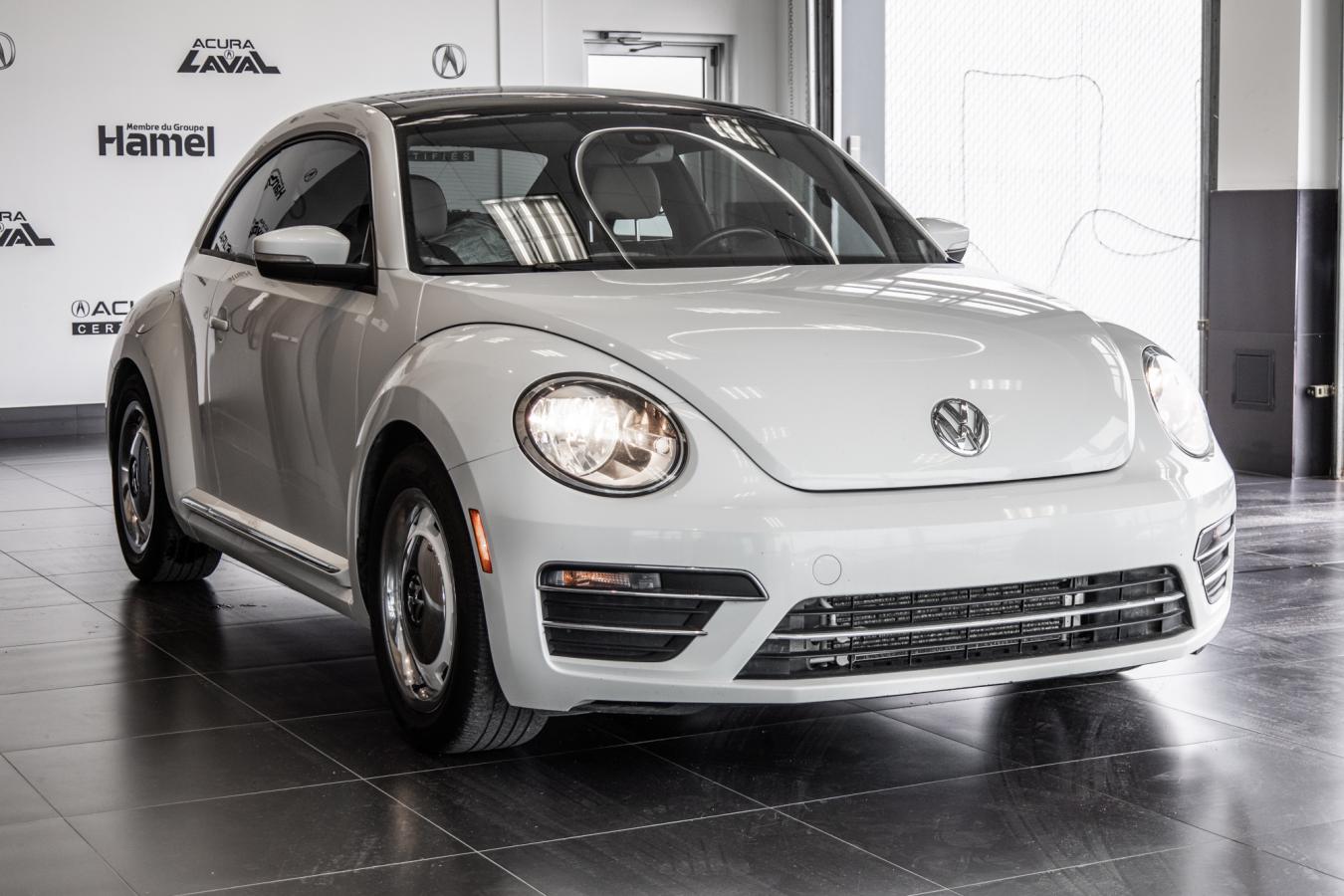 2018 Volkswagen Beetle - Image 3