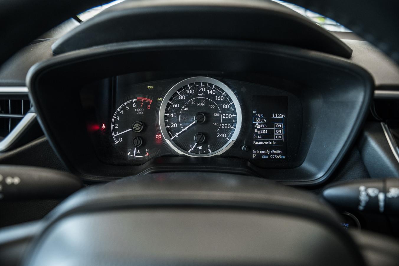 2022 Toyota Corolla - Image 16