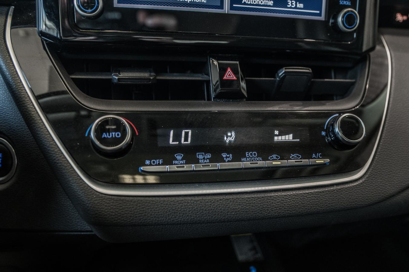 2022 Toyota Corolla - Image 20