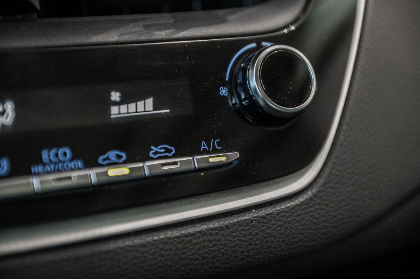 2022 Toyota Corolla - Image 21