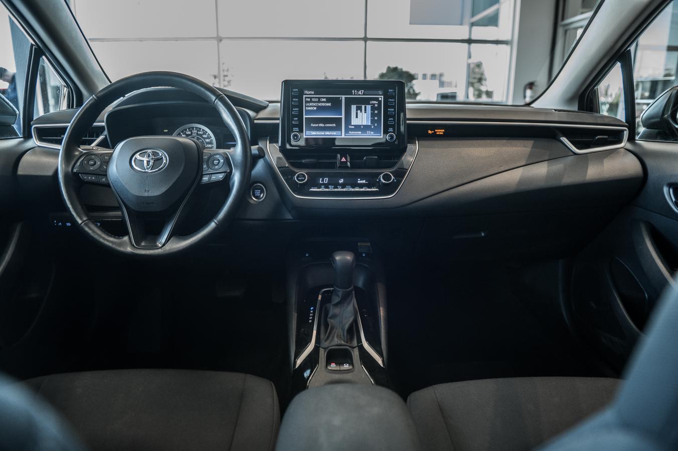 2022 Toyota Corolla - Image 25