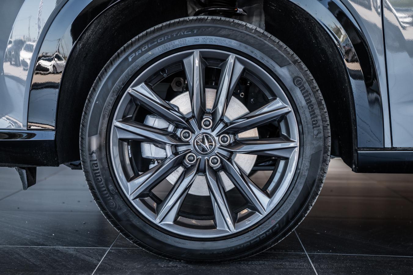 2025 Acura ADX - Image 5