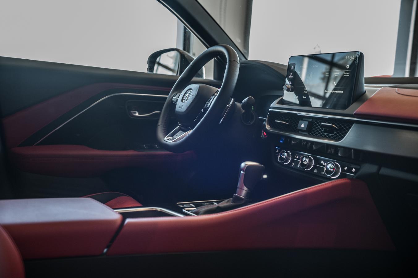 2025 Acura ADX - Image 30