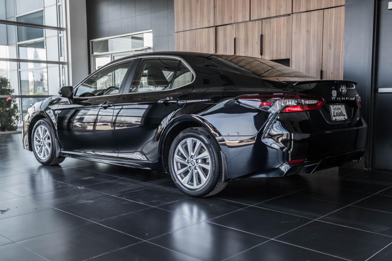 2023 Toyota Camry - Image 7