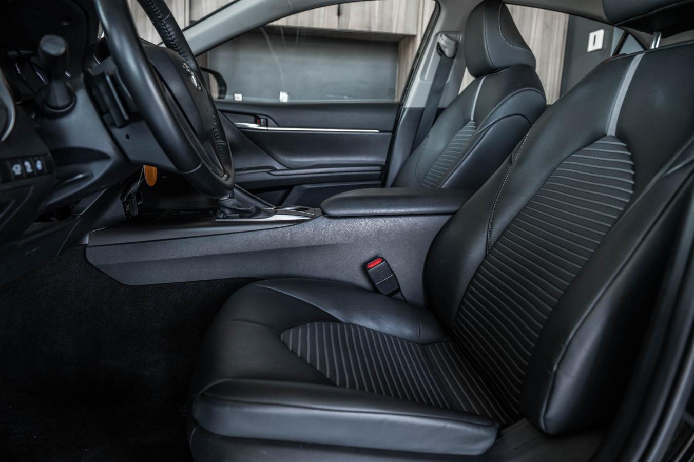 2023 Toyota Camry - Image 13