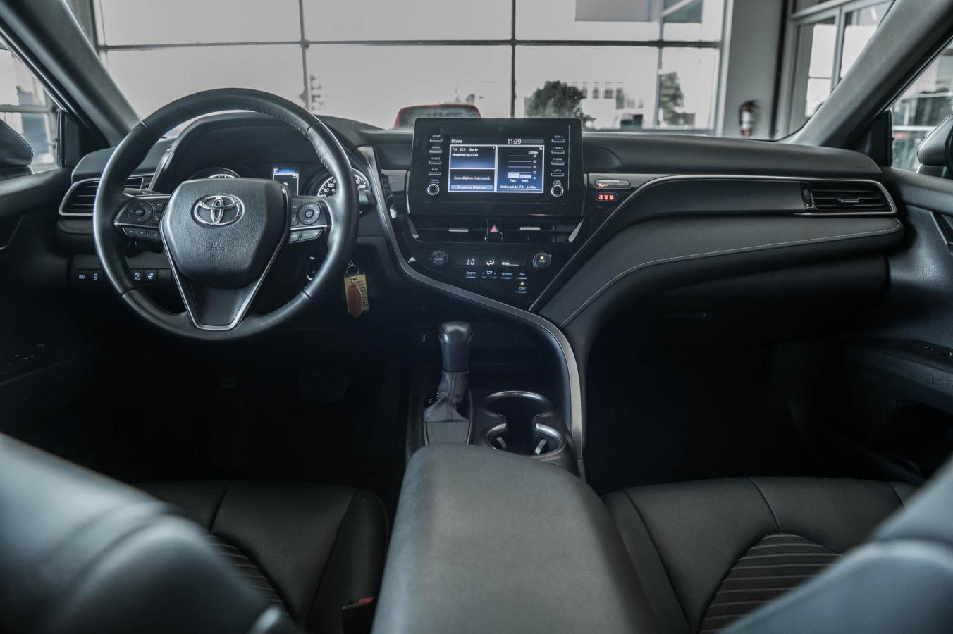2023 Toyota Camry - Image 25