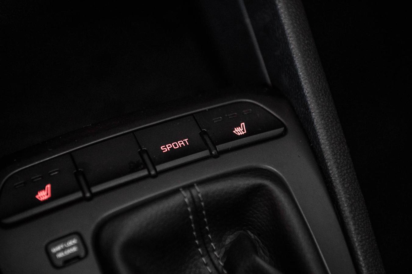 2023 Kia Rio5 - Image 21