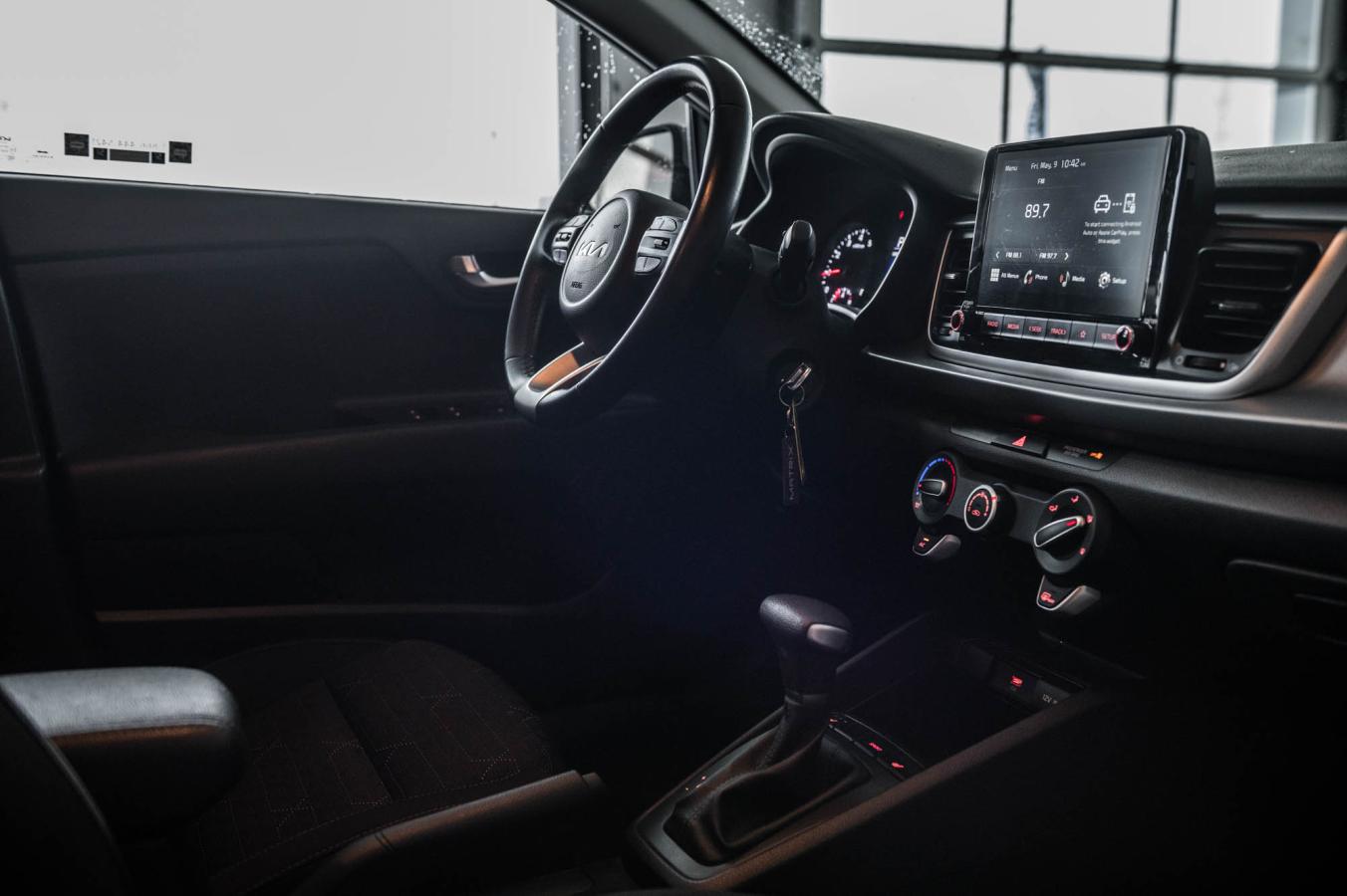 2023 Kia Rio5 - Image 26